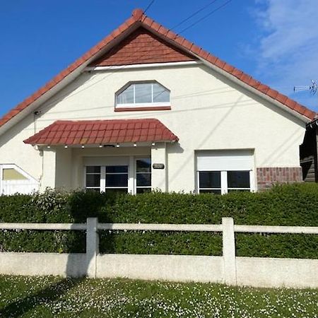 Maison De Vacances Pour 8 Personnes Stella Plage - Villa Poppee Cucq Exterior photo